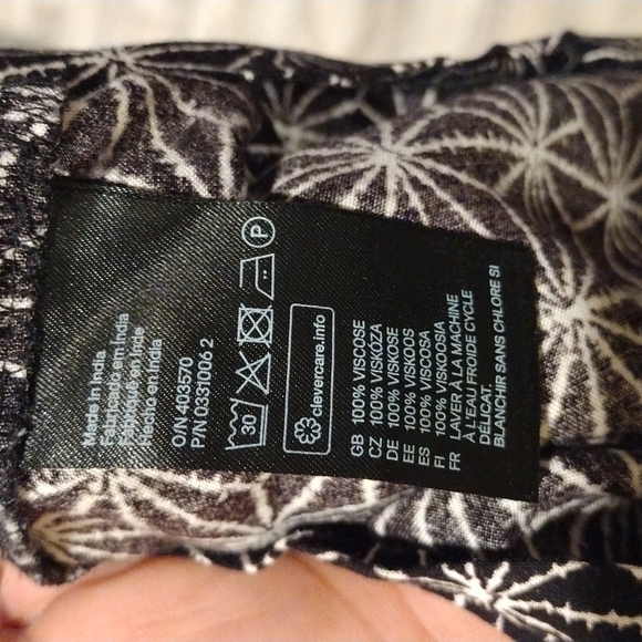 H&M Midi Dress 6 - Picture 8 of 8